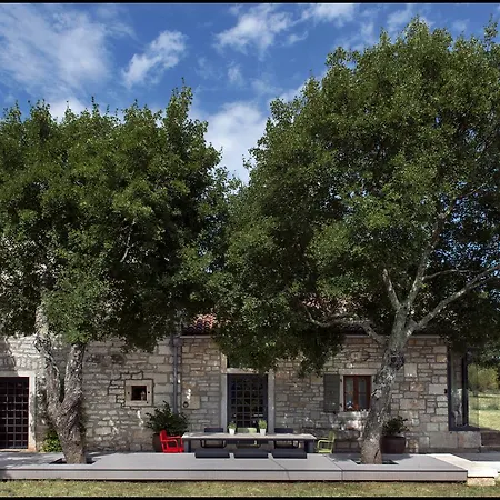 Villa Stancija Mamu Kanfanar