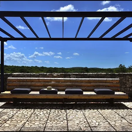 Stancija Mamu Villa *